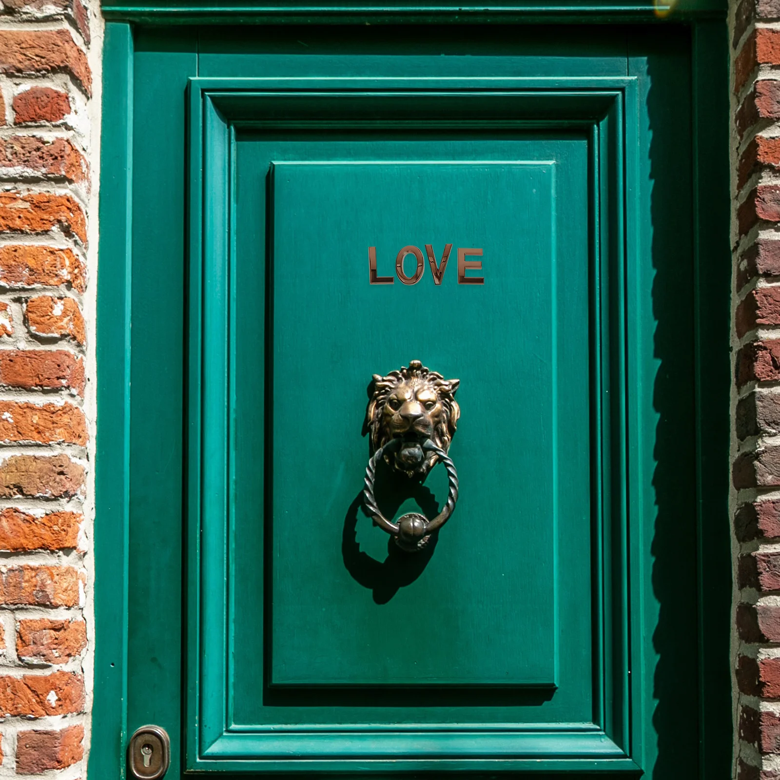 

26Pcs Letter Sign Address Alphabet Decor Self-Adhesive Waterproof Outdoor Indoor Use Elegant Floating Look for Wooden Surfaces