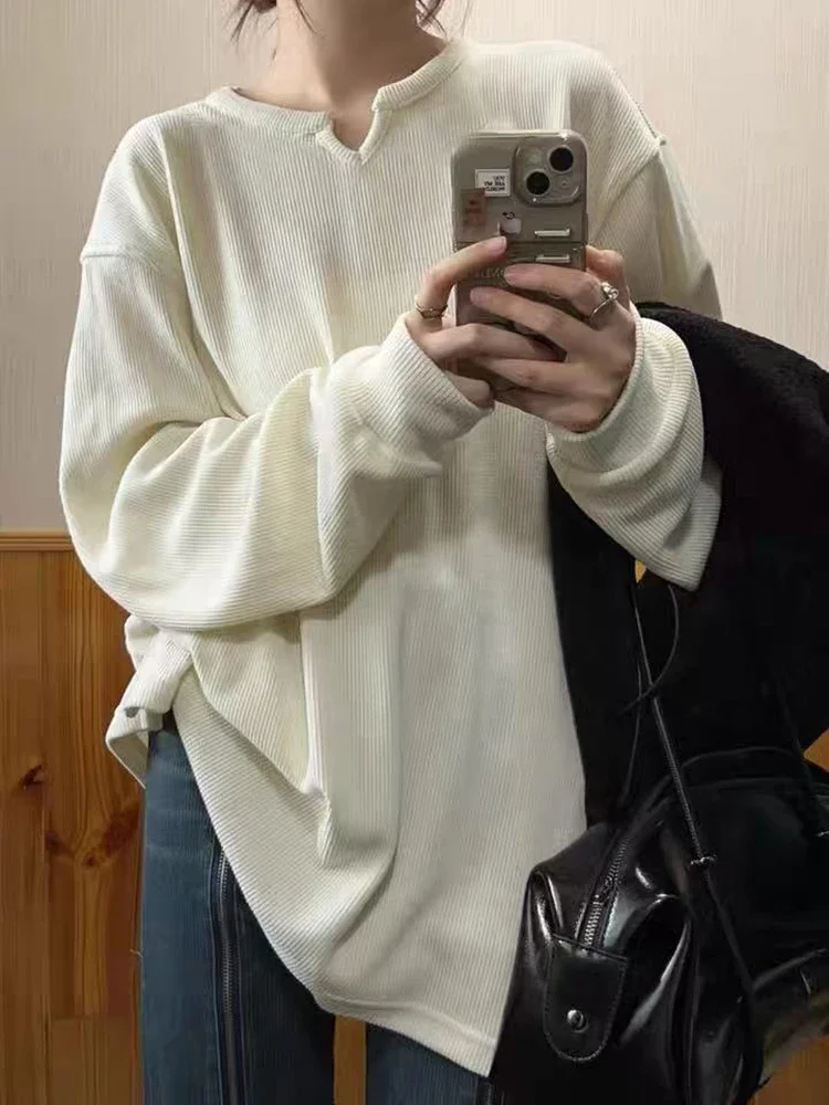 

Winter Thick Long Sleeve T Shirt Women Y2K Vintage Corduroy V Neck Base Tops Bf Korean Loose Simple Solid Female Tees New