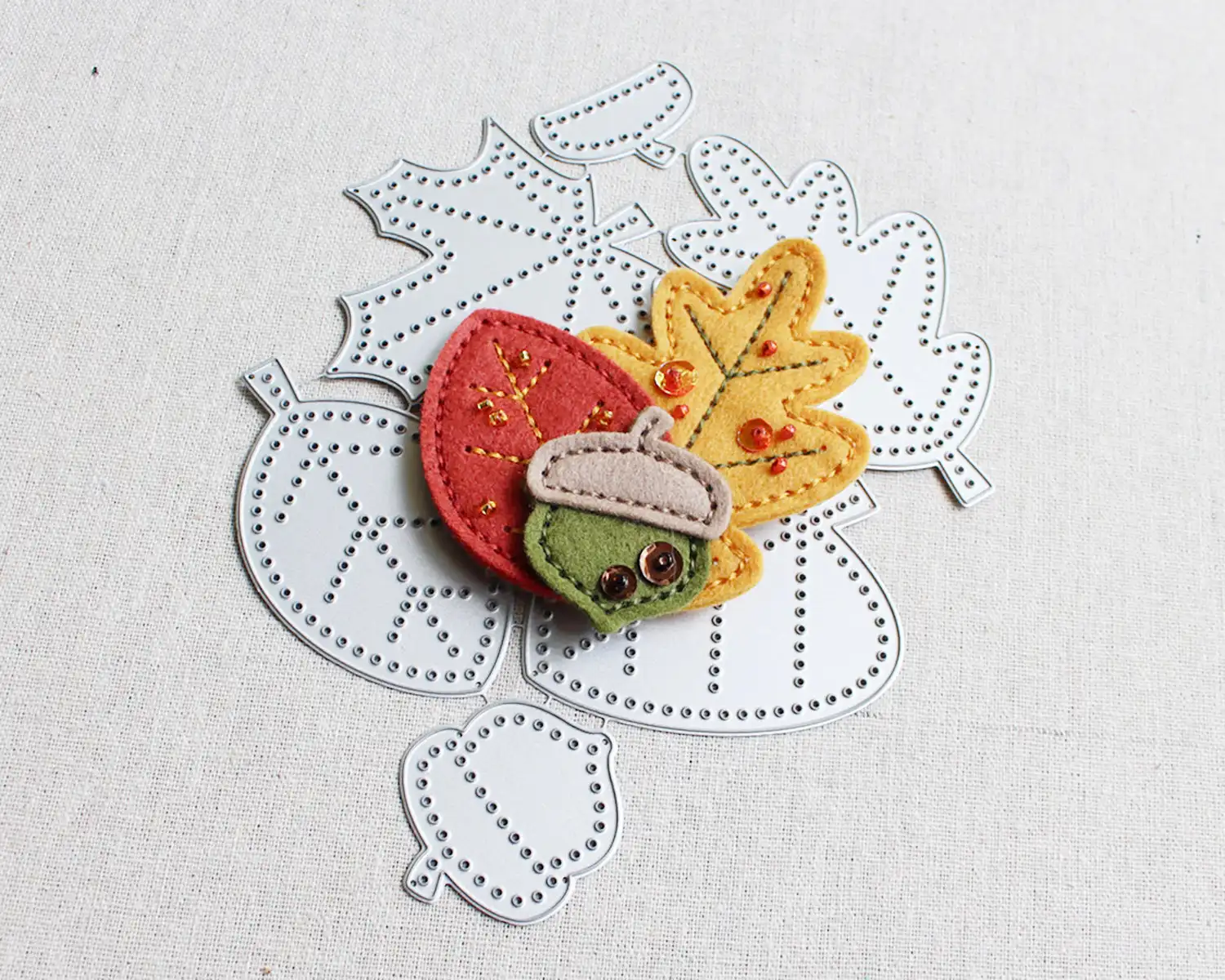 

Falling Leaves Metal Cutting Dies DIY Scrapbook Embossed Make Paper Card Album Template Supplies Autumn Thanksgiving Day