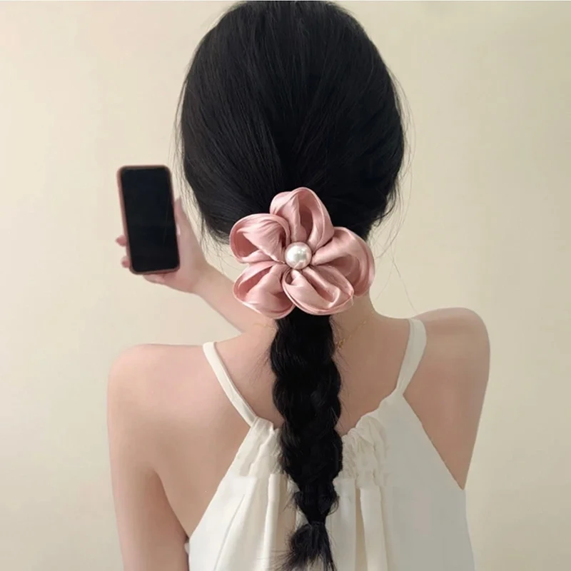 1Pcs Pink Pearl Flower Hair Rope French Style Retro Gentle Large Flower Intestine Hair Ring Artistic Gloss Rose Hair Accessories