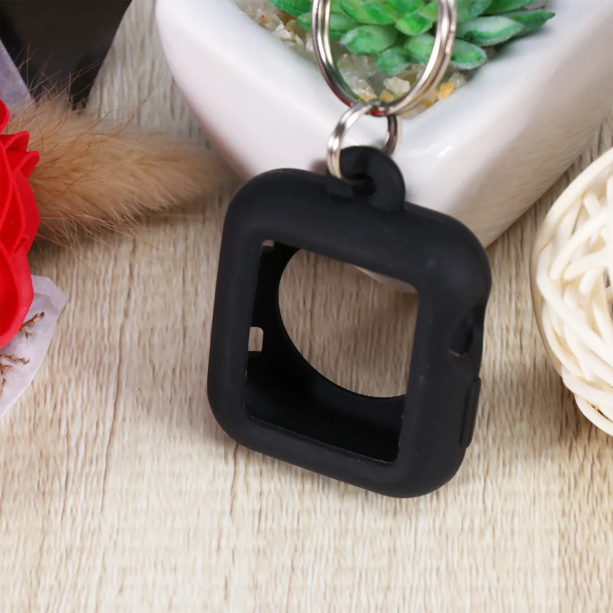 

42Mm Silicone Case For 3 2 1 Full Protection Scratch Resistant Lightweight Pendant Design Hanging Rope Fixed