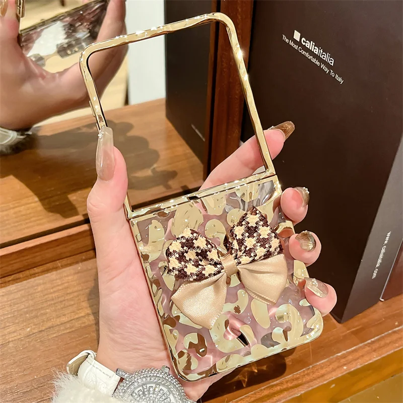 موضة تموجات الماء ليوبارد طباعة جراب هاتف لسامسونج غالاكسي Z فليب 7 6 5 4 3 Flip5 Flip6 Flip7 غطاء مع سلسلة حالات لطيف