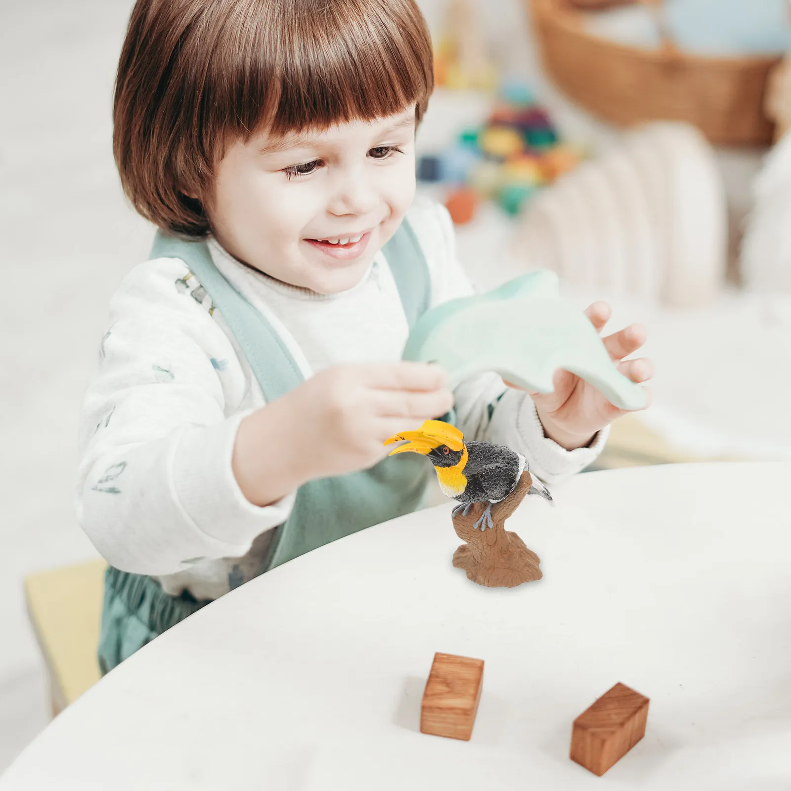 

Artificial Simulation Bird Garden Decoration Lifelike Plastic Outdoor Bird Statue Realistic Crafts Home Desk