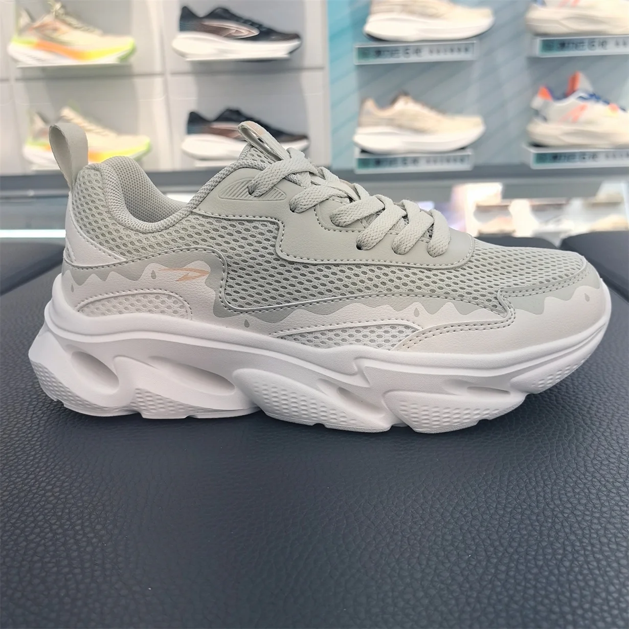 Deerway Zapatos para correr para mujer, absorción de impactos, parte inferior hueca, antideslizantes, resistentes al desgaste...