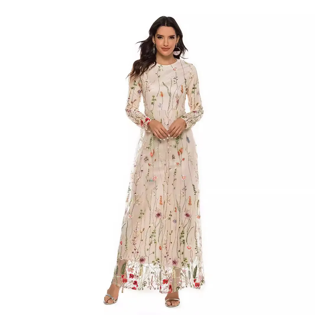 New fashion embroidered dress Europe and the United States Dubai sweet flower lace dress