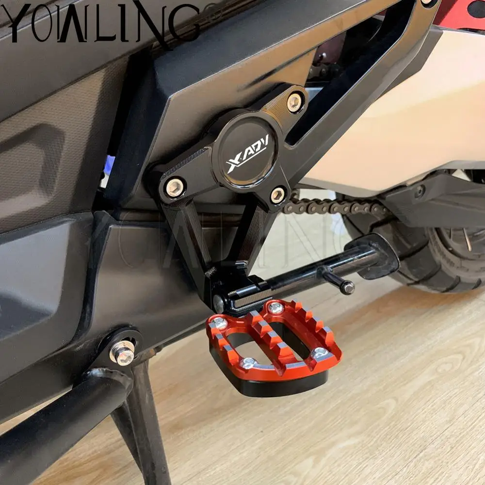 

FOR HONDA X-ADV 750 XADV 750 2025-2026 Motorcycle Accessories CNC Aluminium Scooters Folding Rear Foot Pegs Footrest Passenger