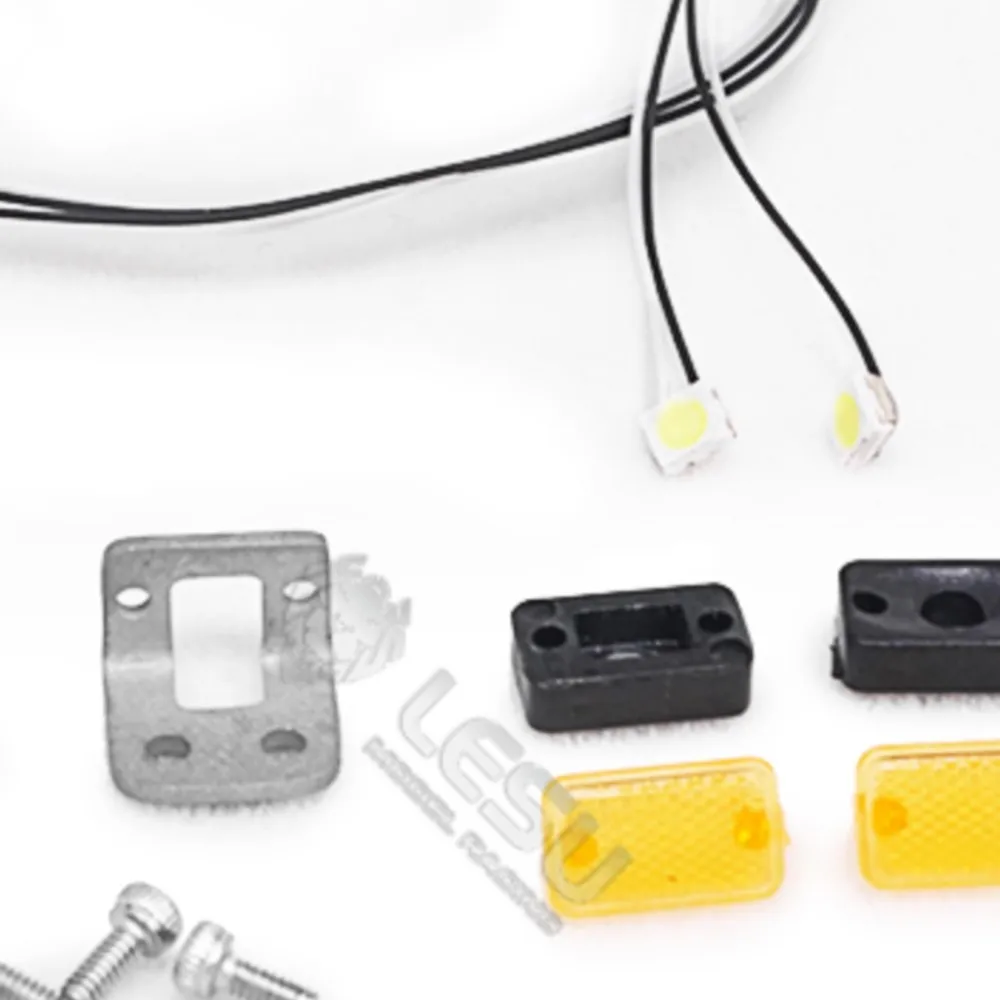 

LESU Plastic Side Lights Clearance Lamp for Tamiyay 1/14 RC Tractor Truck Trailer Remote Control Toys Cars Dumper Th16992-Smt3