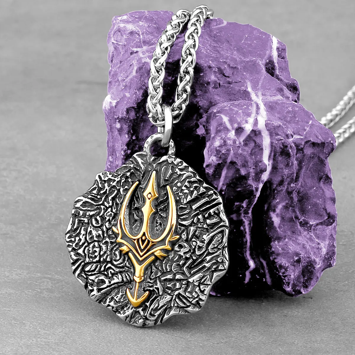 

Fashion Nordic Aquaman Trident Stainless Steel Necklace Men's Advanced Pendant Punk Rock Party Charm Jewelry Gifts Wholesale