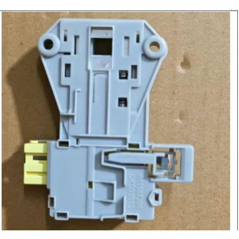 Applicable to washing machine EWW14912 EWF14922S electronic door lock switch DKS03515