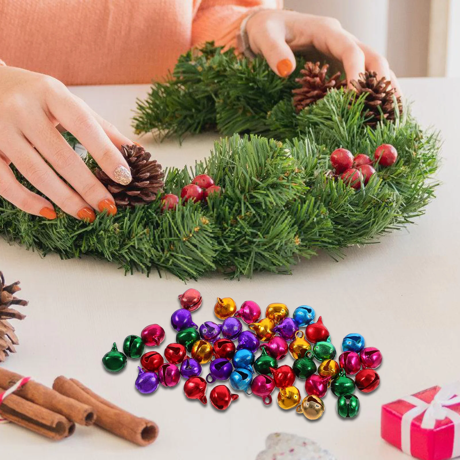 

100 Pcs Iron Bell Accessories Small Size Bells Christmas Tree Party Decoration Hanging Ornaments Wedding Birthday