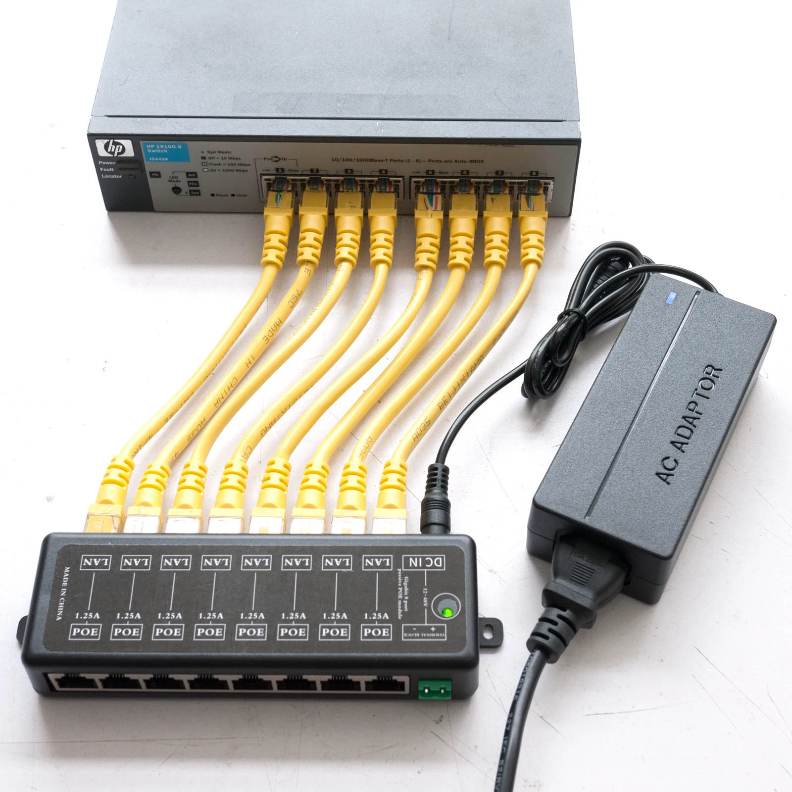 8 Port Gigabit Pasif PoE Injector Pertengahan Rentang Ethernet Adaptor 48V3A 144Watt PSU