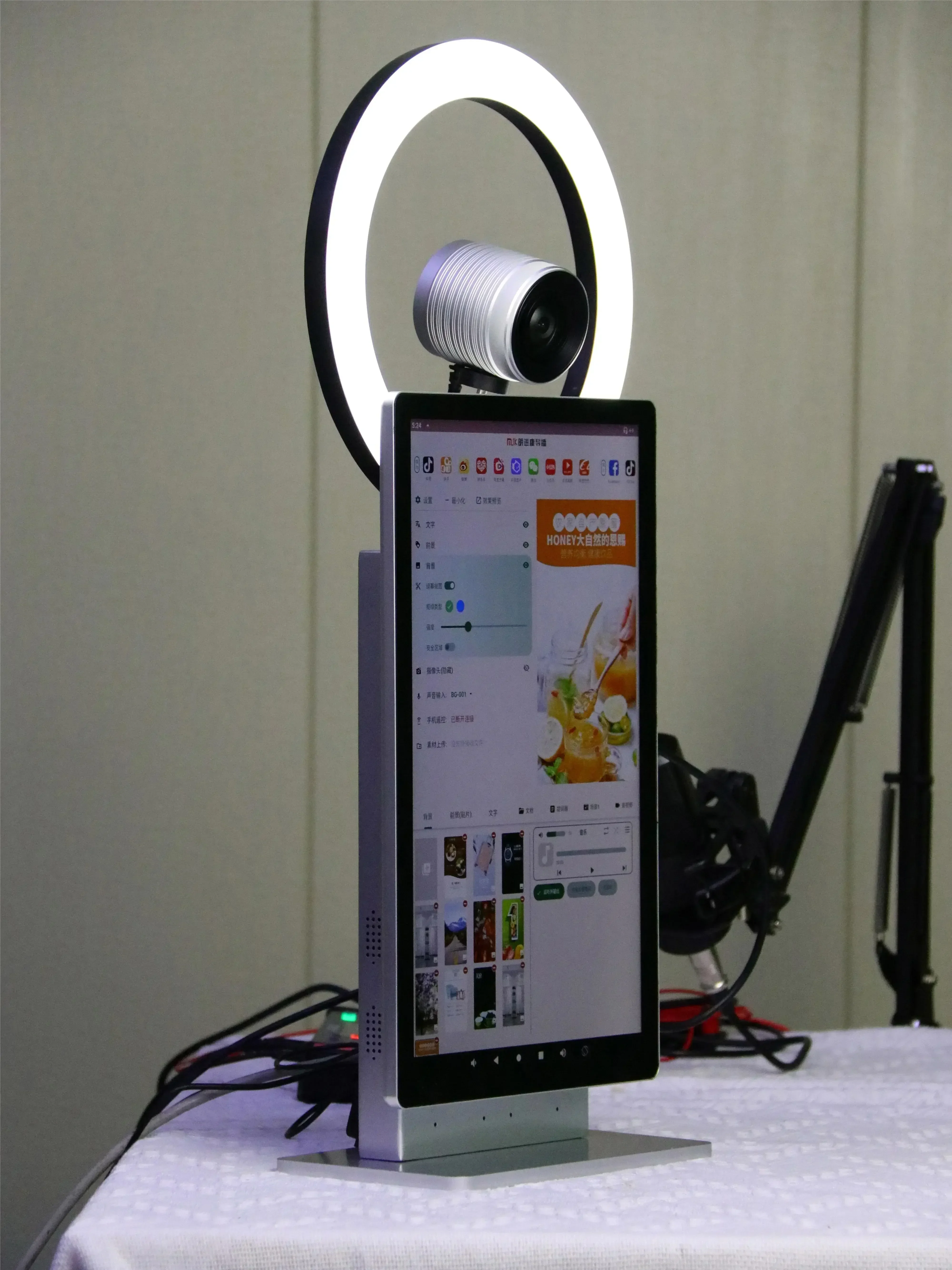 Professional 15.6 Inch 2k Desktop Live Streaming Machine Tiktok Facebook Lcd Touch Screen All In One Live Broadcast Equipment