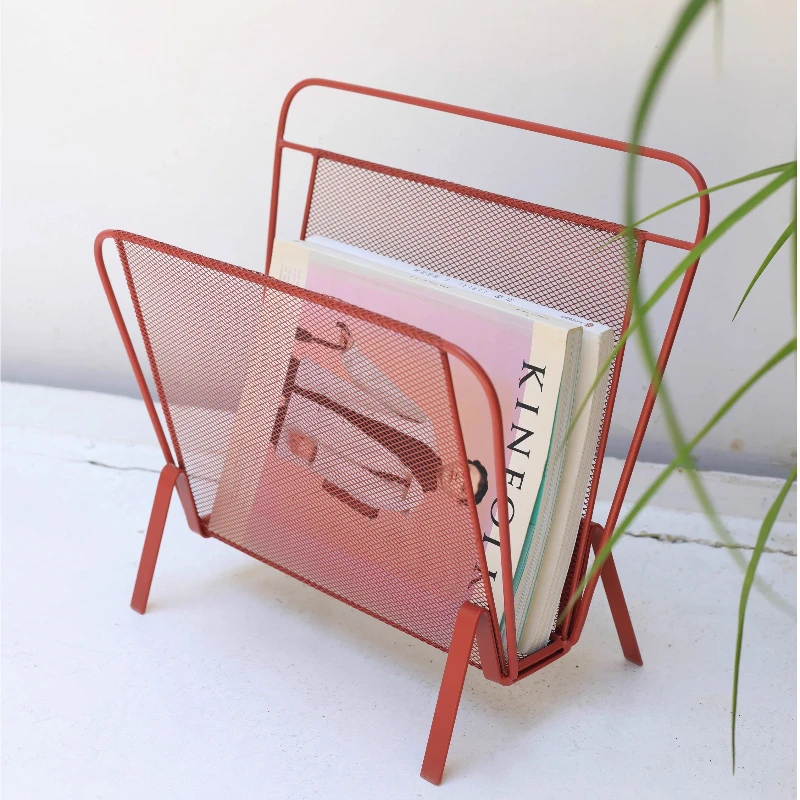 Vintage Metal Magazine Rack Red Wire Mesh Book Holder Modern Designer Newspaper Stand Mobile Reading Organizer for Living Room - Image 4