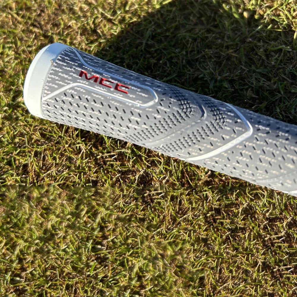 Thumbnail 3 - #81 Golf Club Grips Comparison Guide