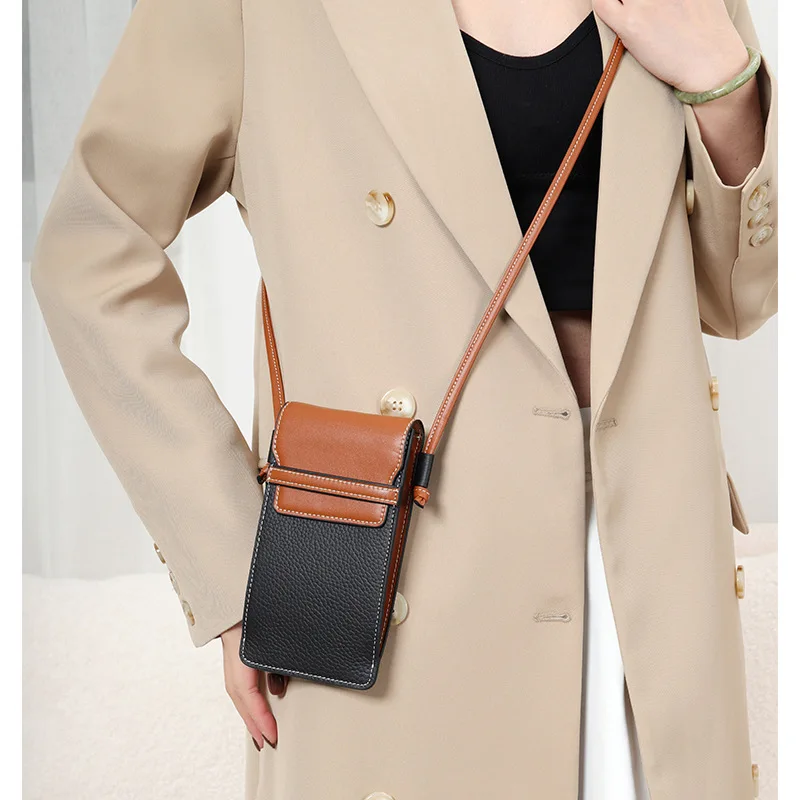 

2025 Hot Selling Genuine Leather Vertical Crossbody Phone Bag for Women Fashion New Design Ladies Single Shoulder Small Purses