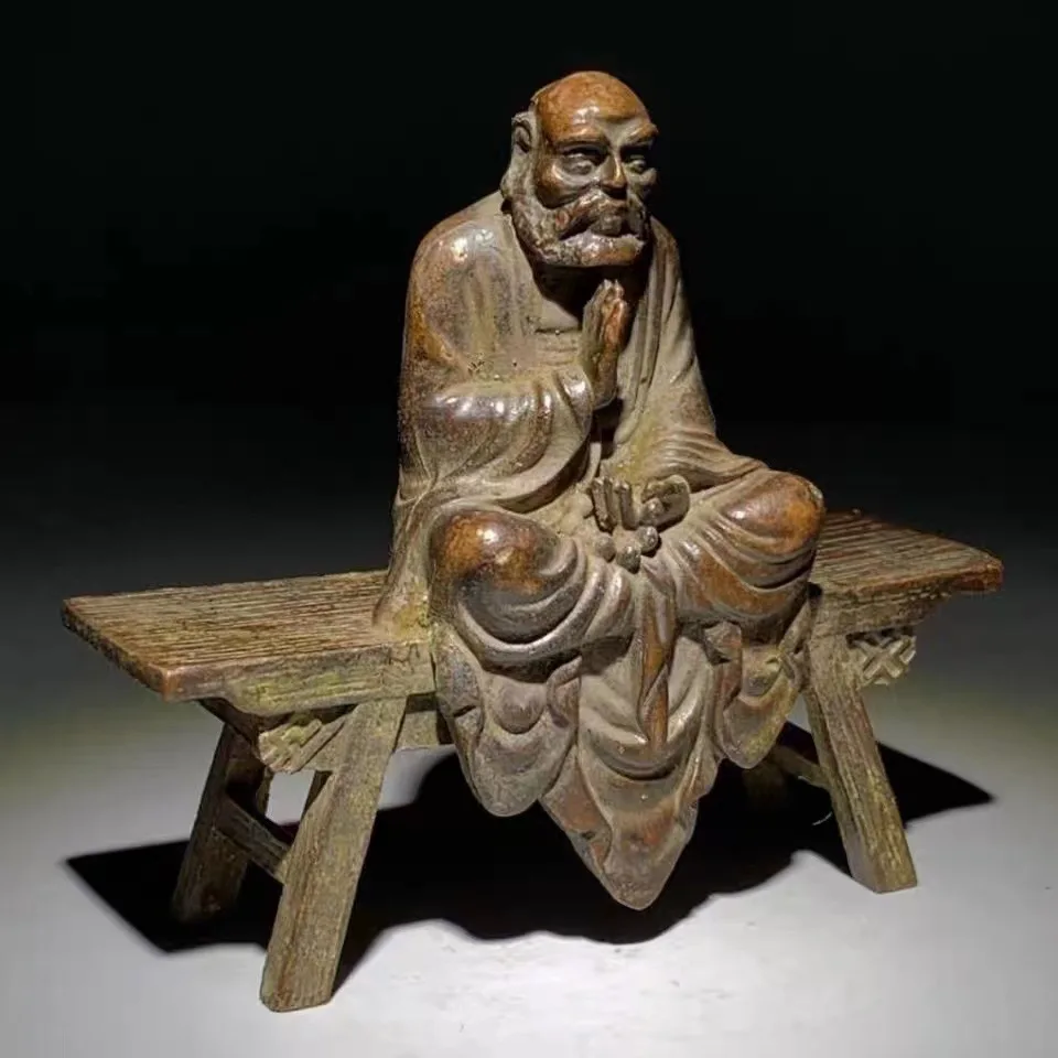 Rural return old items: Dharma Master Buddha statue, brass bench, old copper Buddha statue, antique old goods for display and co