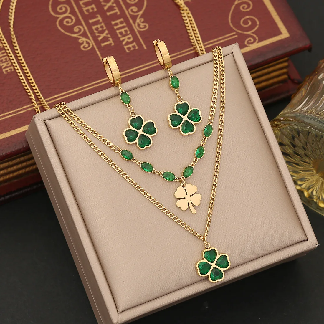 

316L Stainless Steel Green Crystal Flower Pendant Necklace for Women Girls Fashion 2 Layer Neck Chain Jewelry Holiday Gift