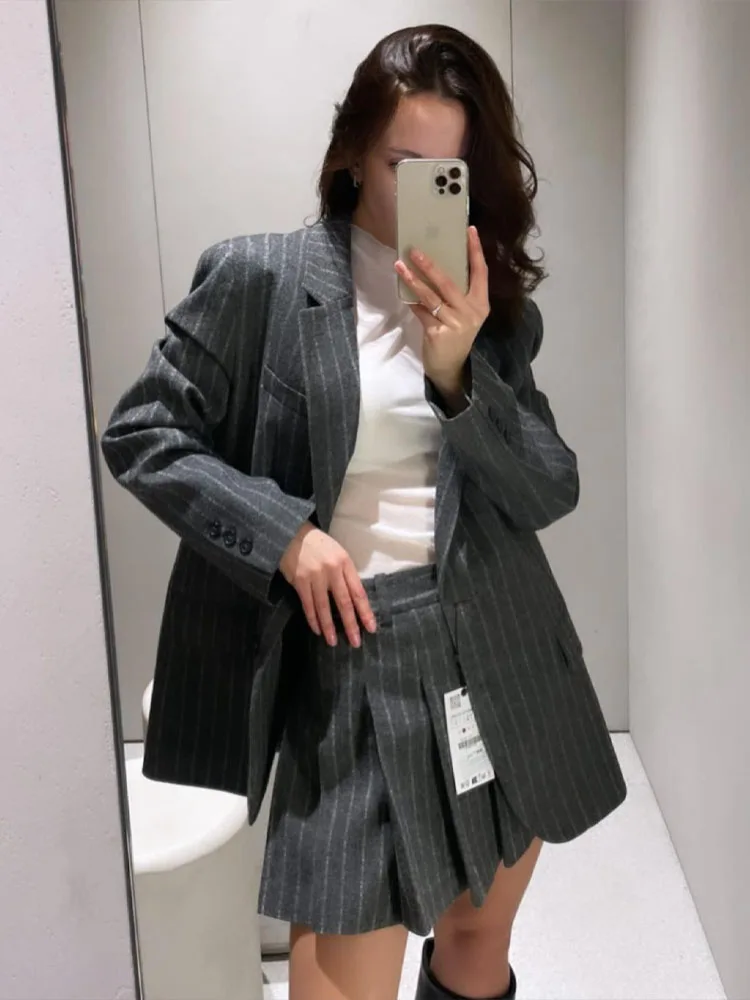 TRAFZA Spring 2 Piec Suits For Women V Neck Long Sleeves Single Breasted Blazer Coat + Folds Streetwear Women's Mini Skirt