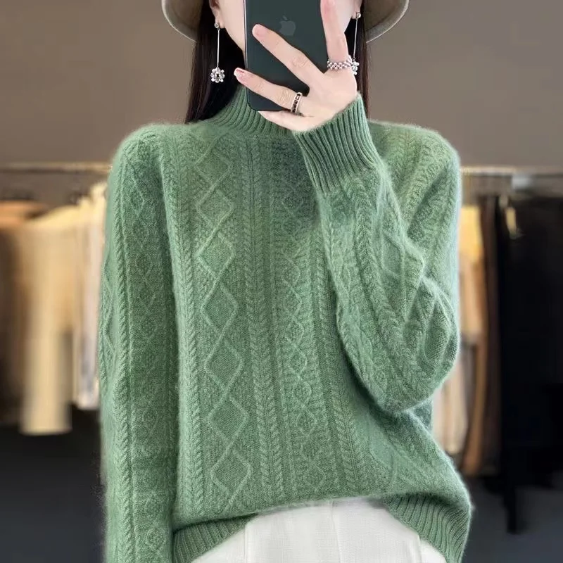 Women\'s pullover cashmere sweater autumn and winter long sleeved knitted sweater top thickened long sleeved sweater