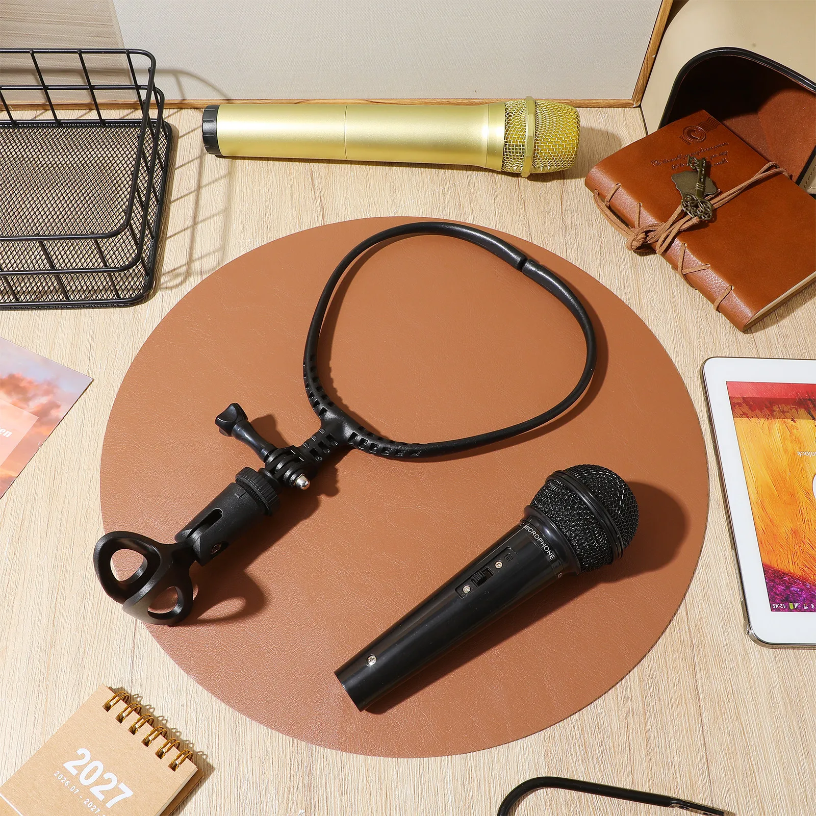 Microphone Neck Holder Adjustable Flexible Comfortable Handsfree Design for Live Streaming Singing Guitar Playing Hosting Stage