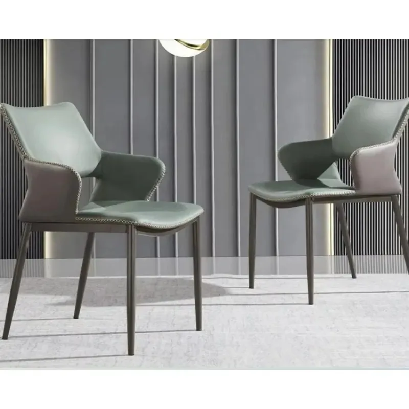 Hot Sale Italian Dining Table and Chairs Dining Room Velvet Dining Chair with Gold Legs Italian Chair