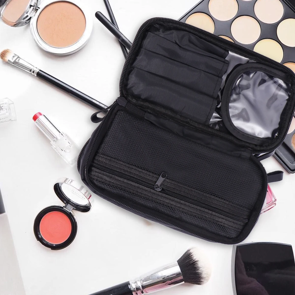 حقيبة مكياج للسفر ومستحضرات التجميل وحقيبة تخزين كبيرة وسحاب أسود للتخزين في الحمام وغرفة النوم وعملية