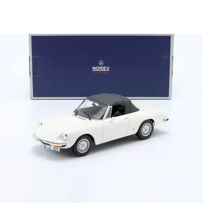 

1/18 Scale Alfa Romeo 2000 Alloy Car Model Collection Ornaments