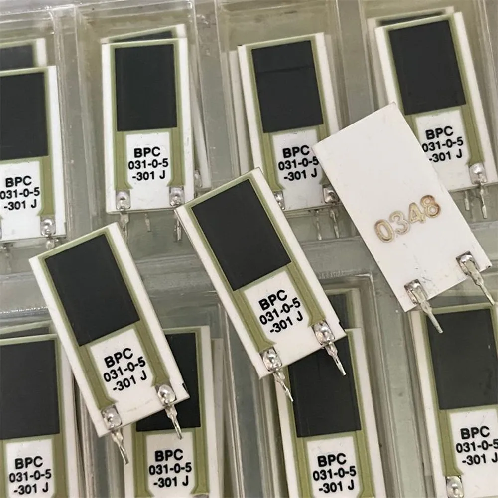 

Original New 100% BPC 5W 300R audio non-inductive resistor BPC031-0-5 301J (Inductor)