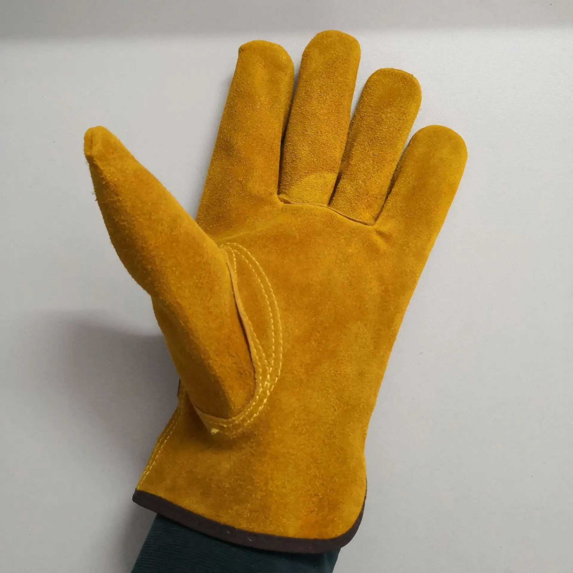 男性用の革製滑り止め手袋,冬用の暖かい弾性手袋,耐摩耗性