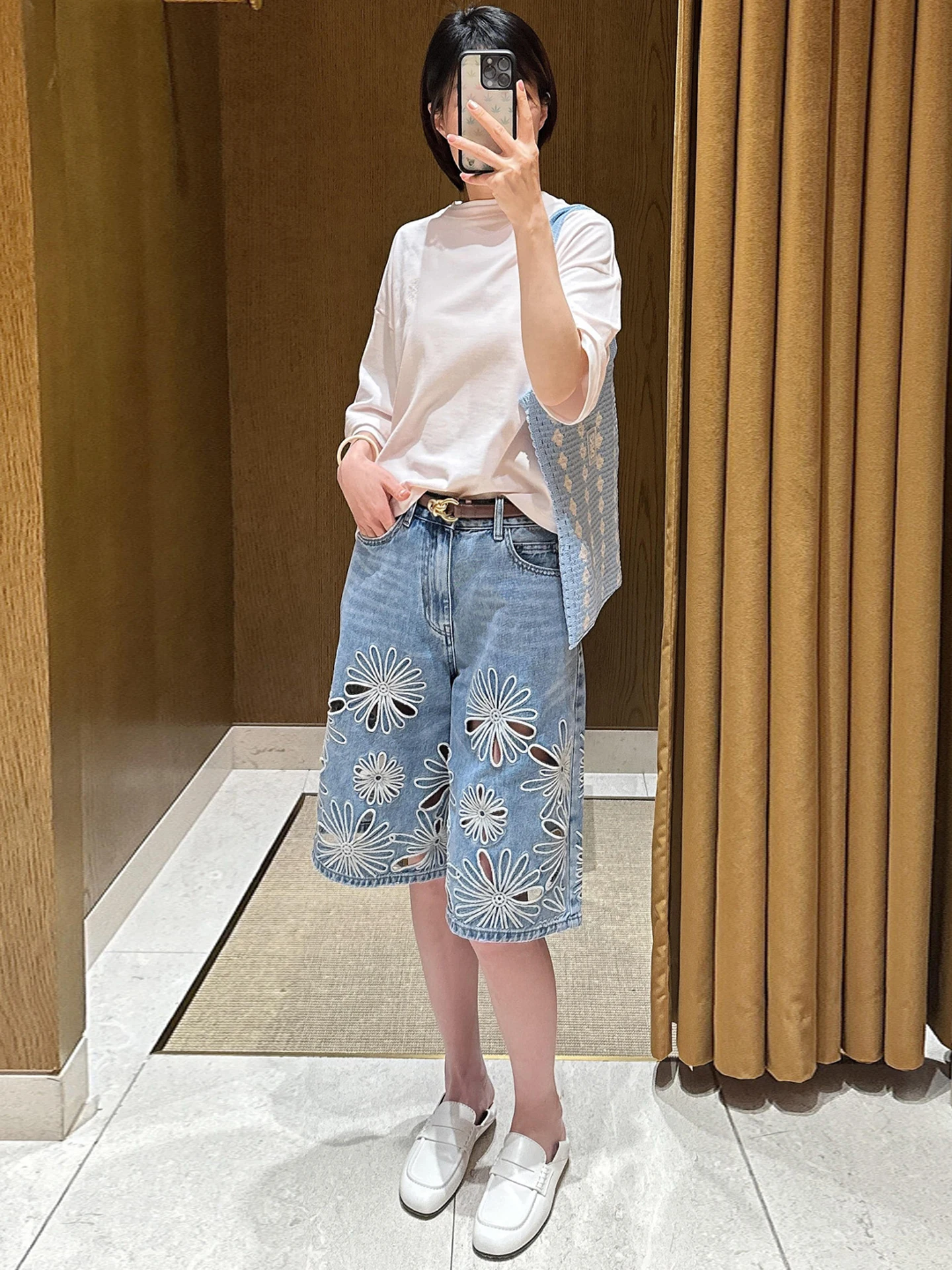 Elegant Embroidered Floral Hollow out Wide Leg Jeans High Waist Casual Style Summer Collection Adult Women's Premium Fashion