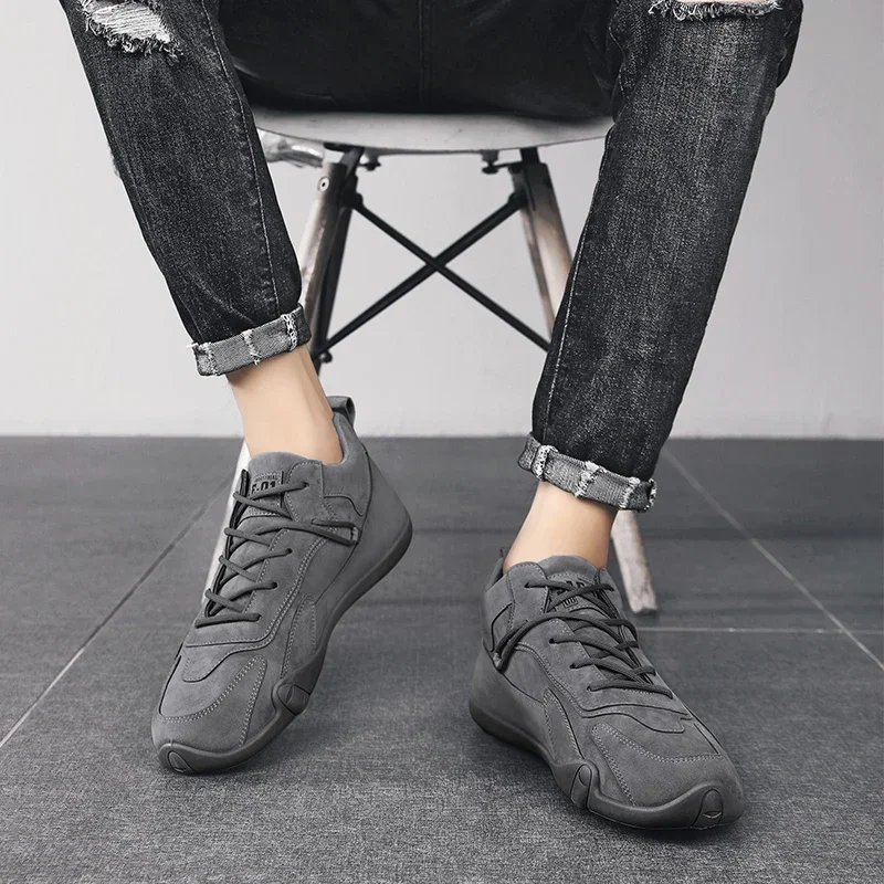 Homem tênis casuais antiderrapante cáqui trabalho sapato masculino mocassins curtos rendas até zapatillas hombre botas de tornozelo para homem 2025 primavera