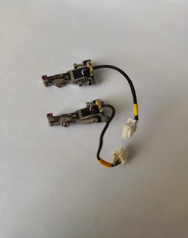 

Wire Bonding Machine Spare Parts, Wire Clamps