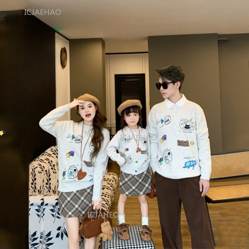 

2025 Family Matching Knit Sweater Mom and Daughter Mother Baby Outfit Set Children Warm Clothing Matching Autumn Winter Costumes