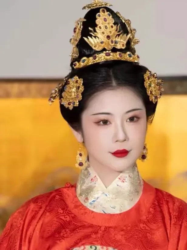 Women Ming Dynasty Hanfu Inner Top Jacquard Dragon Phoenix Woven Collar Cross-Cuff Undergarment Traditional Chinese Hanfu Basic