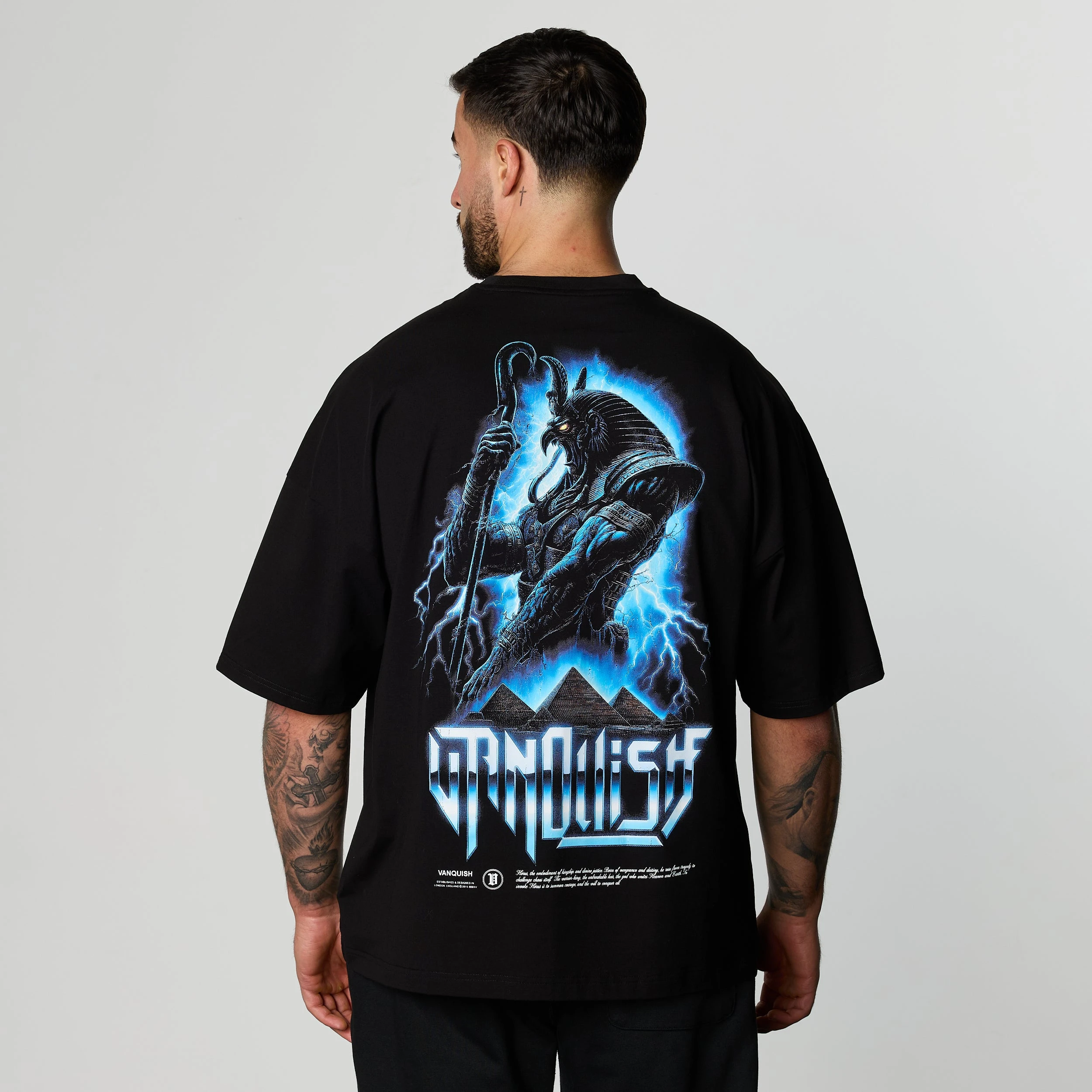 CONQUEST BLACK BOXY ÜBERGRÖSSES T-SHIRT Hochwertiger Luxus-Unisex-Stil für Männer und Frauen – Detail 6