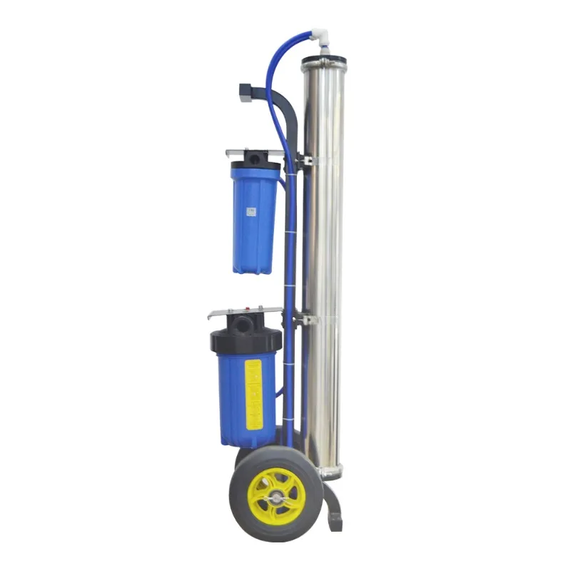 Portable reverse osmosis water filtration system - for household cleaning and window cleaning