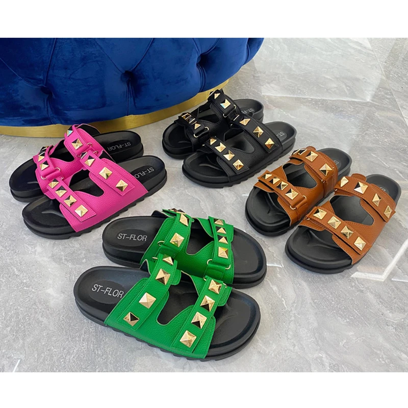 

Summer New Fashion Rivet Sandals Solid Color Women's Low Heel Beach Slippers Sexy Open Toe Casual Women's Shoes Plus Size