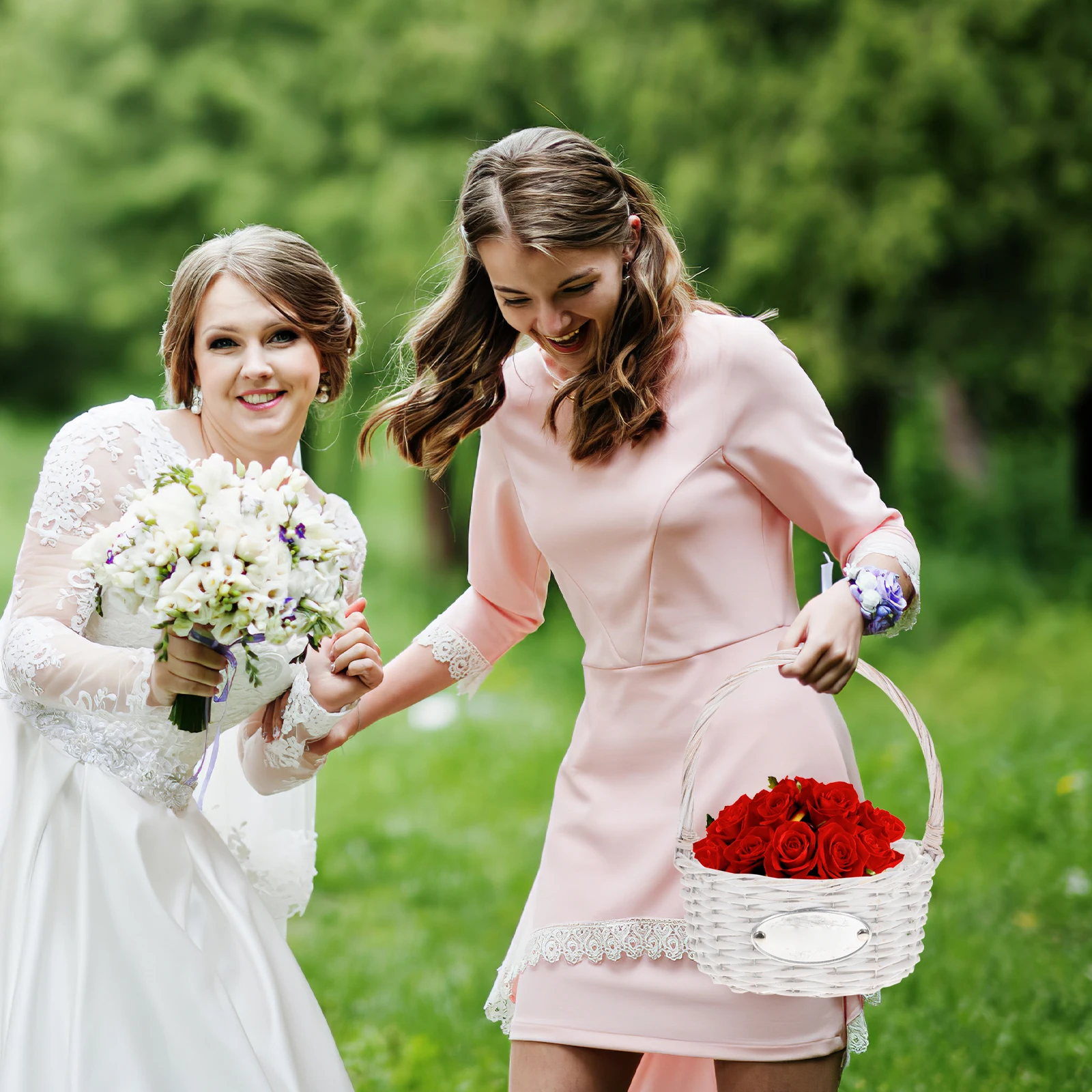 Wicker Flower Basket White Portable Bride Wedding Storage Container Photo Props Home Decor Fruit Baskets Household Collection