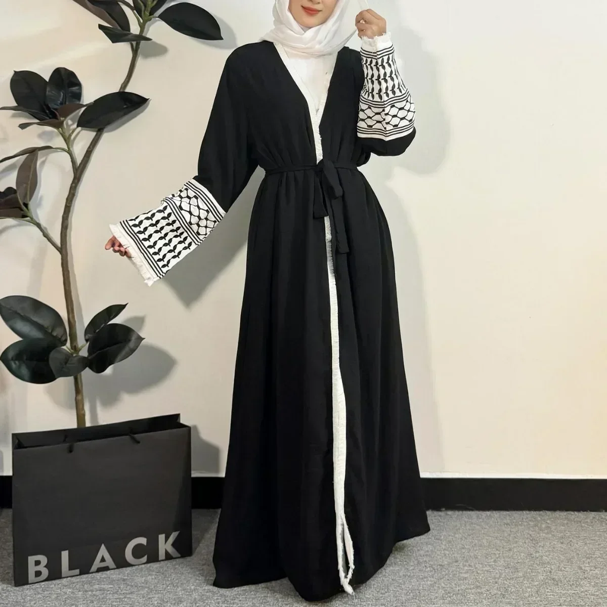 Open Front Abaya Muslim Long Sleeve Cardigan Abayas Maxi Dress Women's Clothing Tassel Embroidery Out Kaftans Women Jilbabs