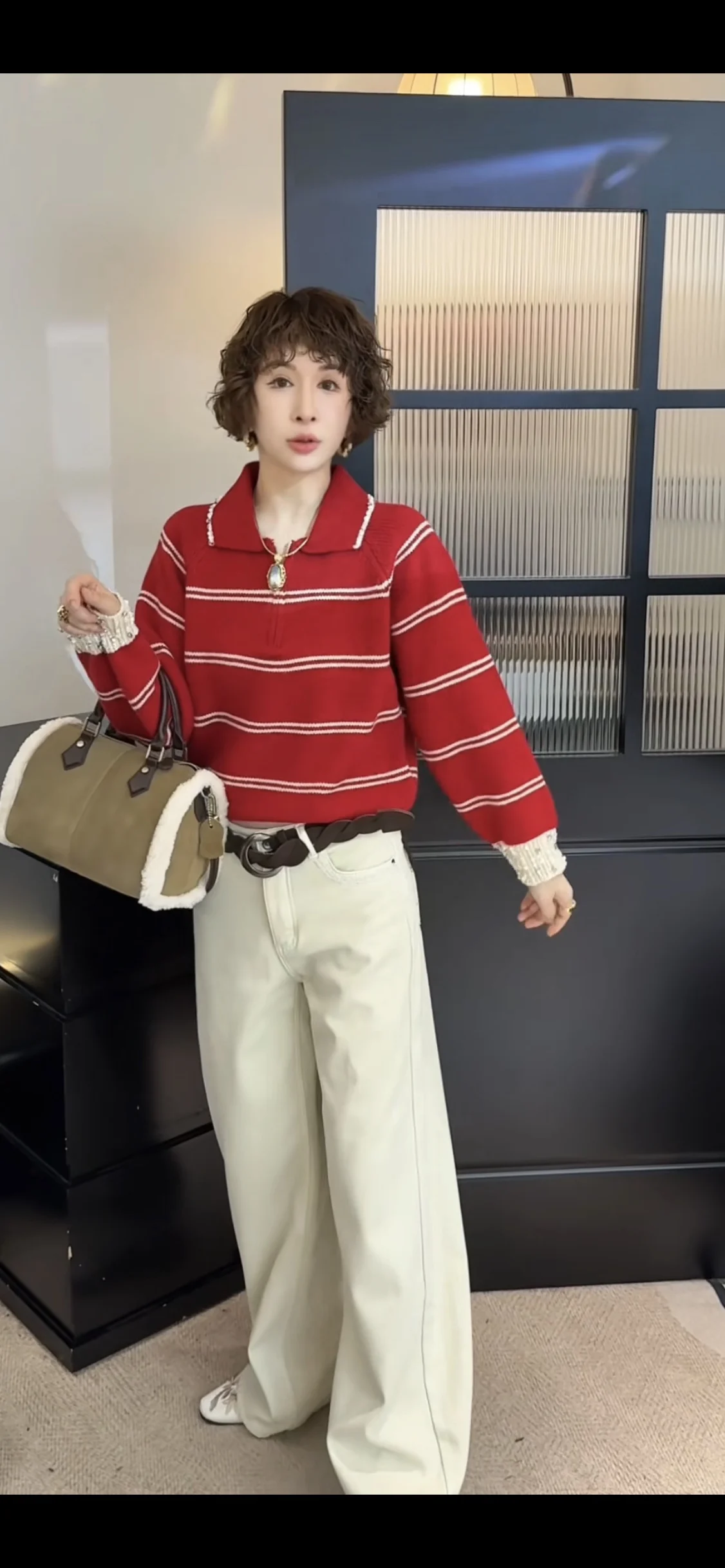 

Модный свободный повседневный женский топ однотонного дизайна, универсальная зимняя новинка, европейская свободная базовая футболка