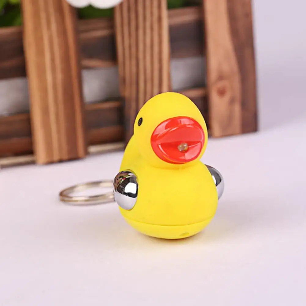 Gag Gift Electric Shock Duck Keychain Electric Duck Keychain Novelty Gag Gift for Joke Lovers Hilarious Prank Toy for Friends