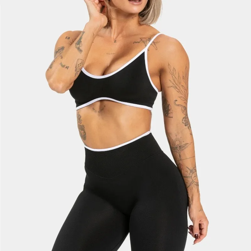 Top deportivo para Yoga y Fitness para mujer, Sujetador deportivo de Color sólido para gimnasio, sujetador de punto Sexy con espalda descubierta y cojín en el pecho, sujetador transpirable con tirantes