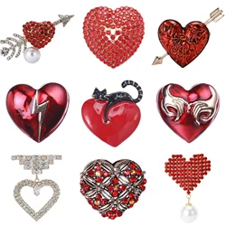 Valentine's Day Romantic Rhinestone Heart Brooches for Women Pearl Love Pins Banquet Party Backpack Gifts Jewelry Accessories