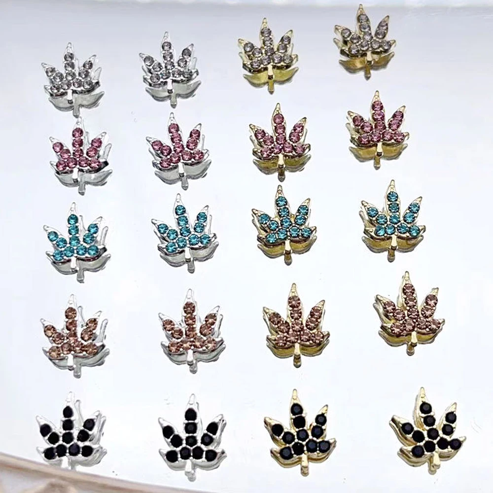 Colorido Maple Leaf Nail Art Charms, 3D Liga, Sliver Folha, Diamante Embutidos, Strass brilhante, DIY Acessórios, 10pcs