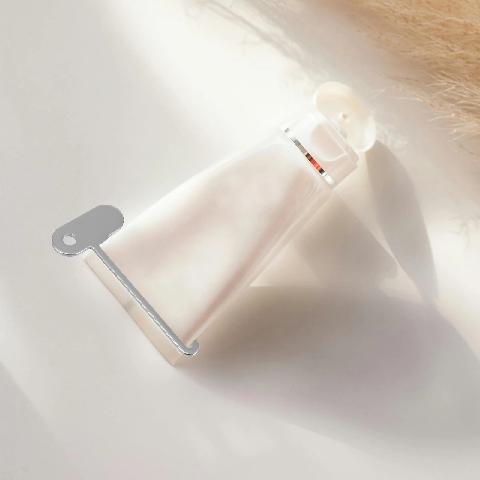 

6 шт., соковыжималка для ключей для зубной пасты, металлическая трубка, роликовая соковыжималка, эффективная защита отходов для крема, клеевых тюбиков, зубная паста, металлический тюбик