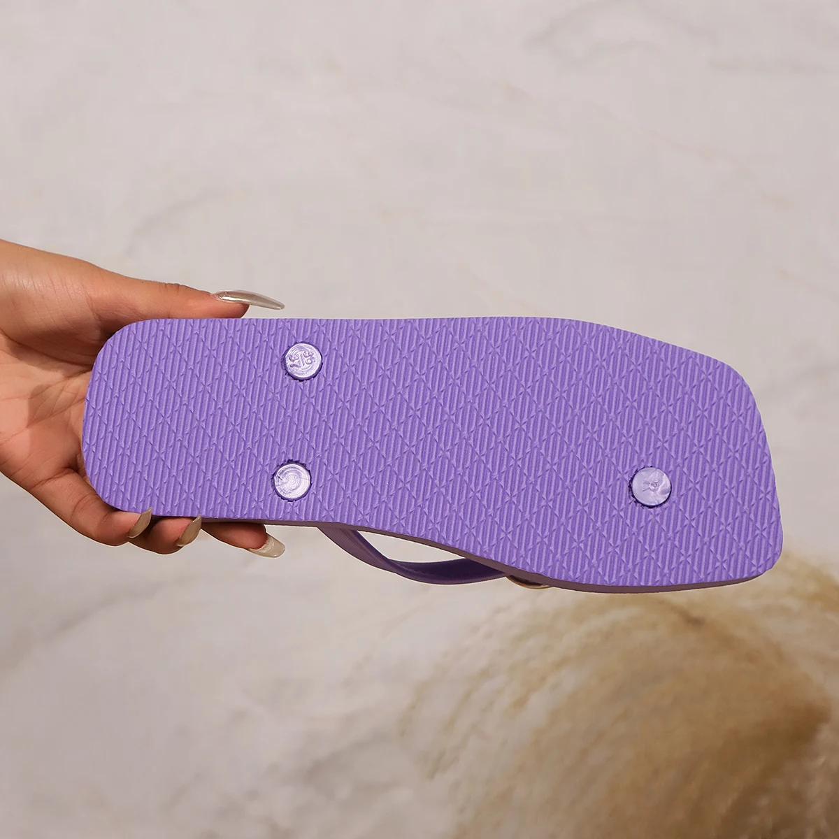 Sommer-Flats, Flip-Flops, 2025, neue Oberbekleidung, Hausschuhe, rutschfeste Damen-Strand-Flip-Flops – Detail 8