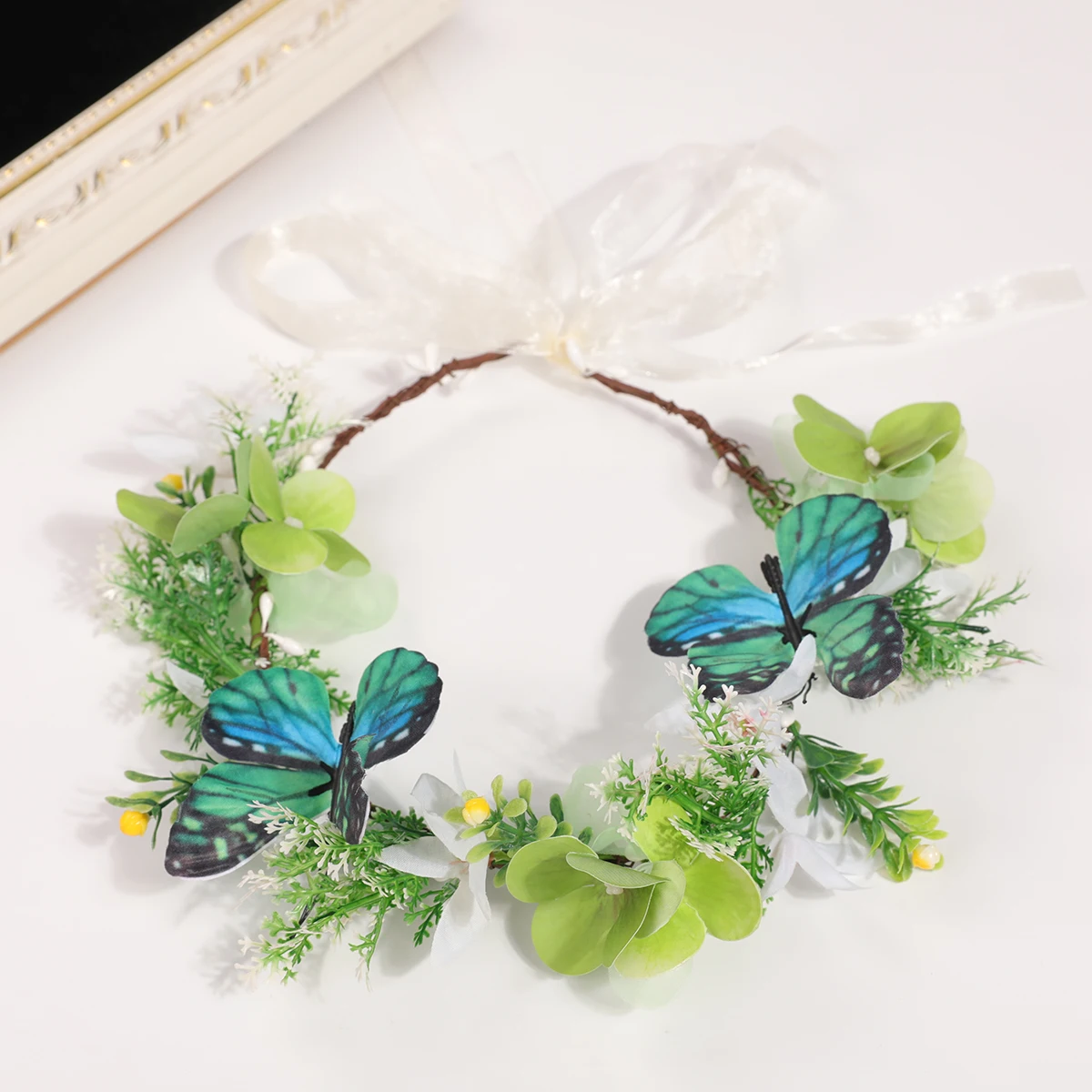 Forest Fairy Green Flower Crown Headband Simulated Flower Hairband for Teens and Adults Photography Prop Headwear Accessory