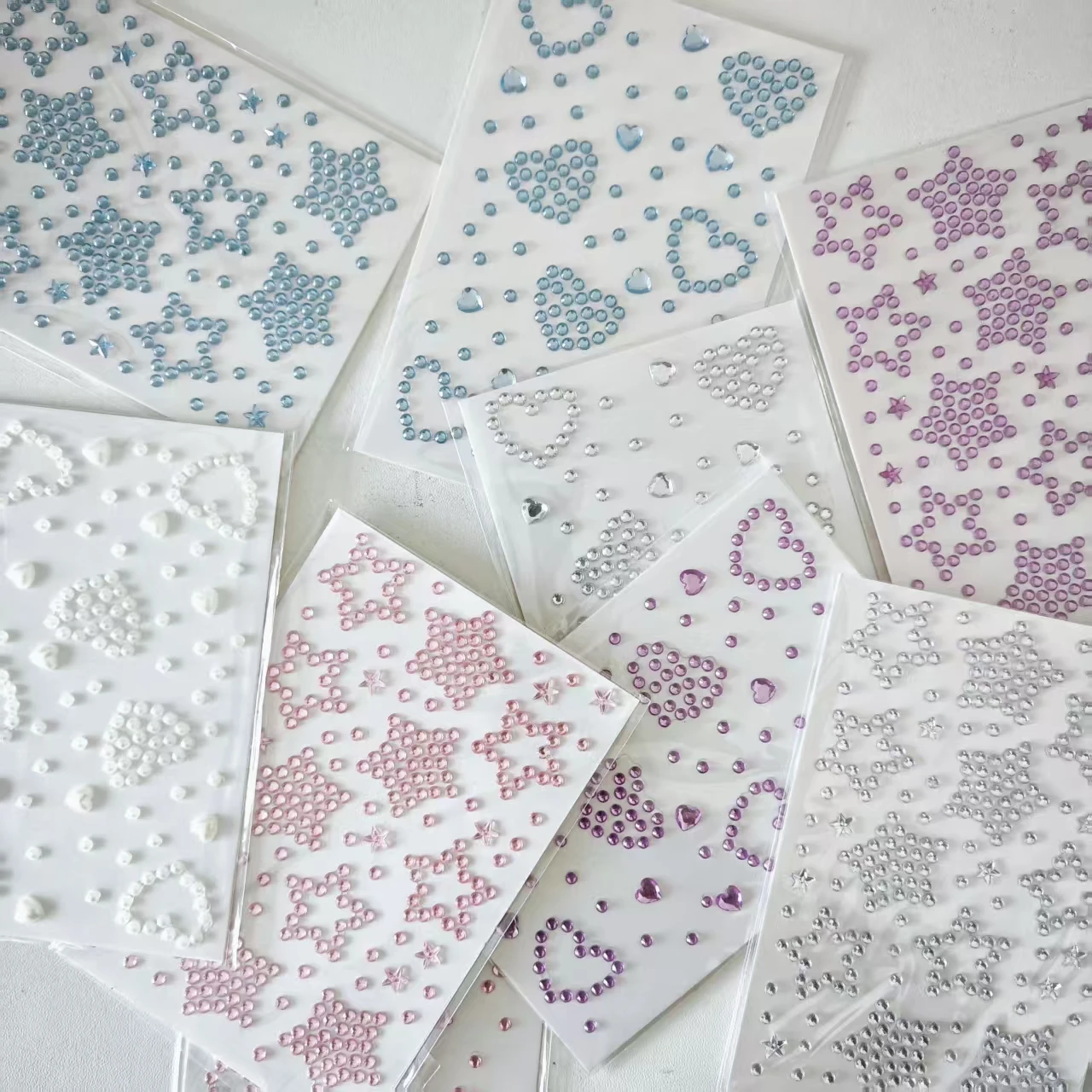 8 buah bintang berujung lima, hati, stiker mengkilap, riasan panggung, stiker mata, stiker wajah, stiker dekoratif.