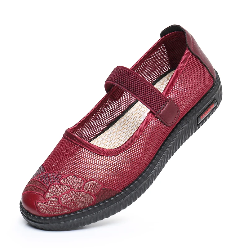 Mother female shoes summer new mesh breathable mesh surface the elderly grandmother soft bottom antiskid old Beijing cloth shoes