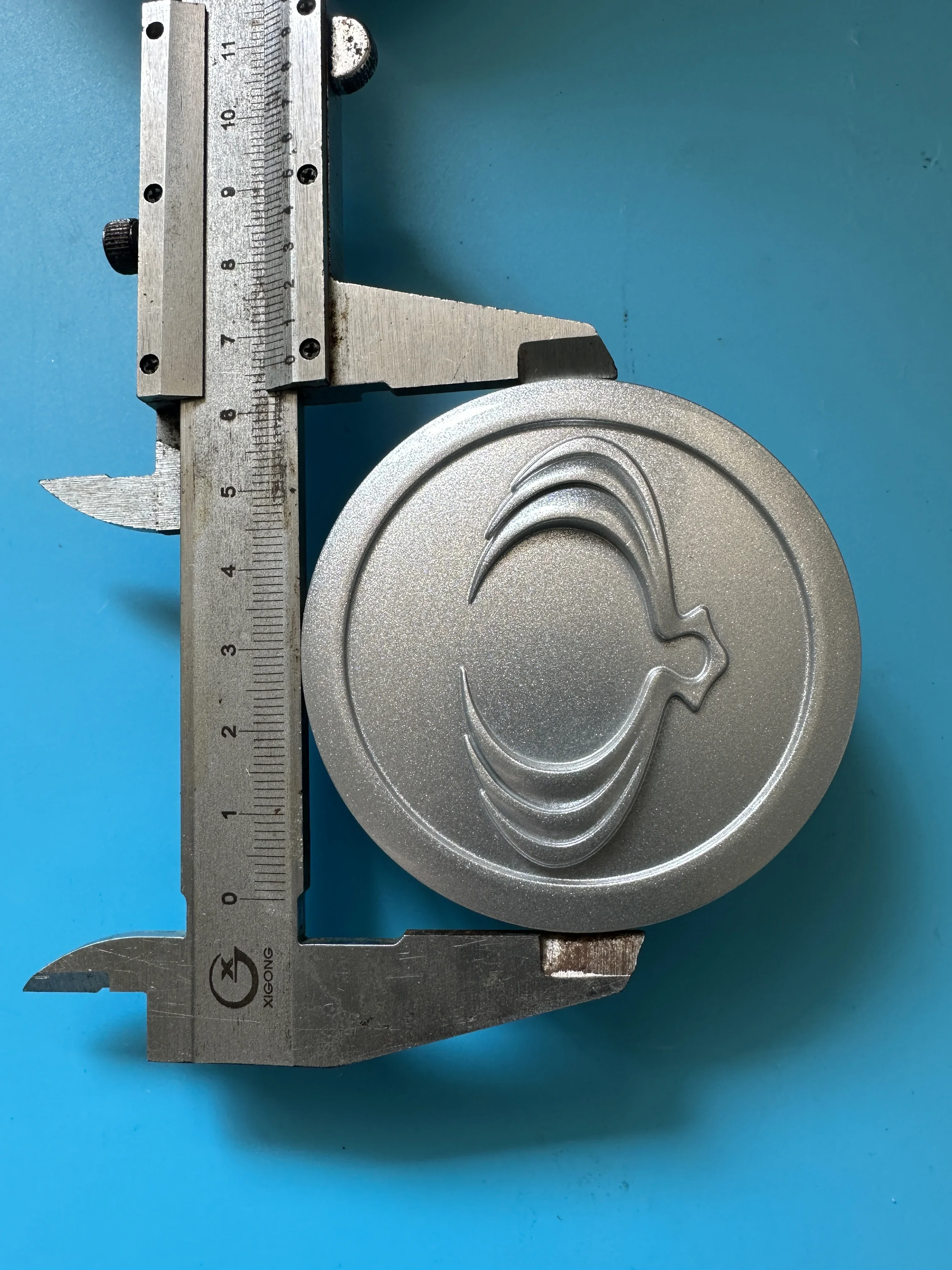 Genuine Hub Cover W…